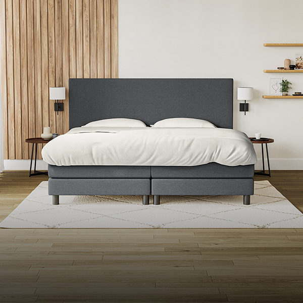 Ein komplettes Boxspringbett 