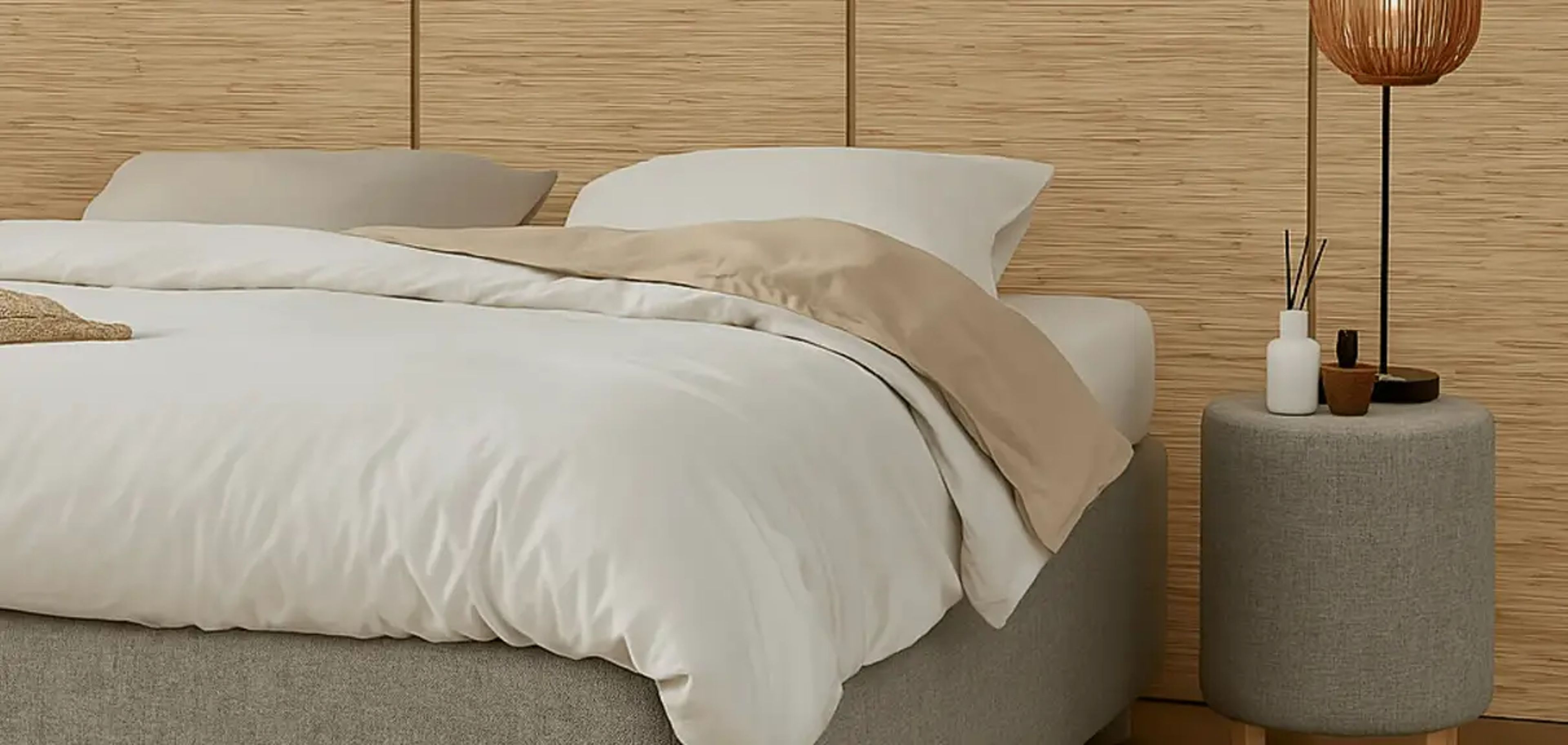 Bett ohne Kopfteil
